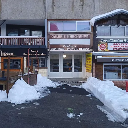 Coquet 4 Pers Avec Deco Montagne Et Balcon, Proche Des Pistes - Fr-1-404-354 La Mongie